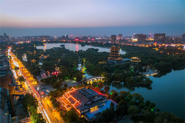 戰(zhàn)略規(guī)劃總落空？濟南戰(zhàn)略咨詢公司如何讓目標落地有跡可循？