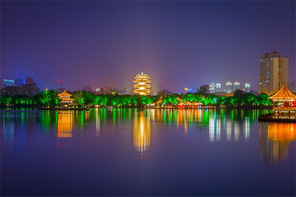 營銷轉(zhuǎn)化率低迷？濟南營銷咨詢公司如何精準(zhǔn)打通獲客變現(xiàn)鏈路？