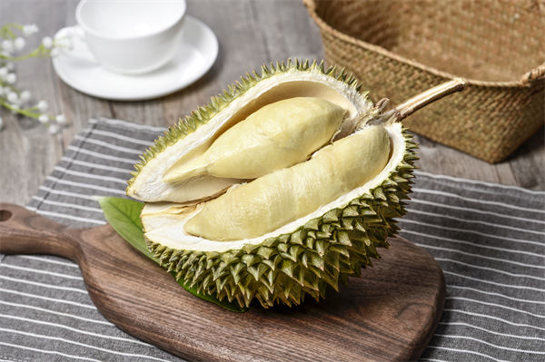 榴蓮價(jià)格暴跌50%，有人買了50箱，預(yù)算管理怎么看？
