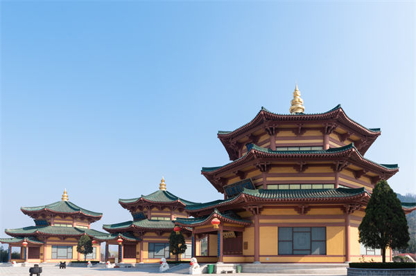 煙臺企業(yè)戰(zhàn)略模糊難落地？戰(zhàn)略咨詢公司如何精準錨定增長賽道？