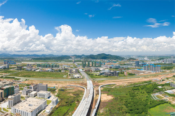 企業(yè)轉型卡在瓶頸期難突破，中山管理咨詢如何助企業(yè)找到新路徑？