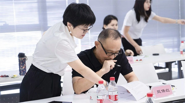 正睿咨詢(xún)集團(tuán)第二屆AI?數(shù)智化?咨詢(xún)新模式高級(jí)合伙人招募說(shuō)明會(huì)